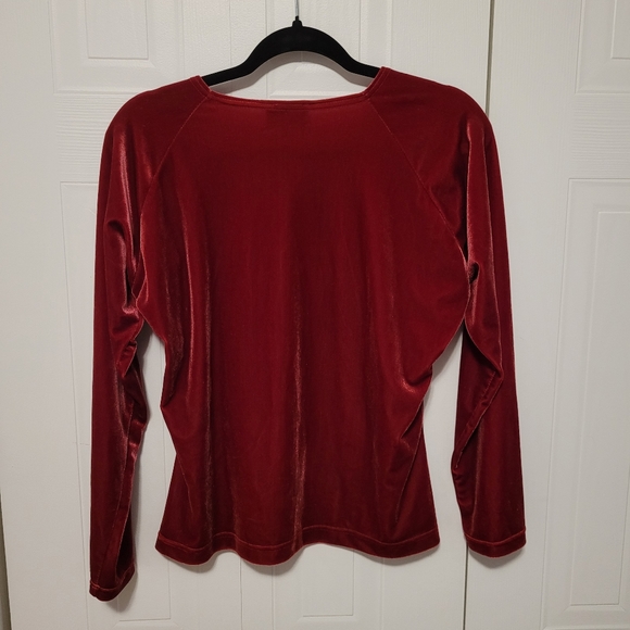 Red velvet top - Picture 4 of 4